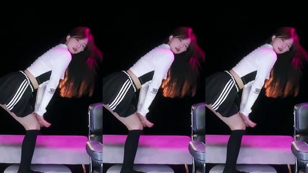 241109虎牙凌菲 (3)