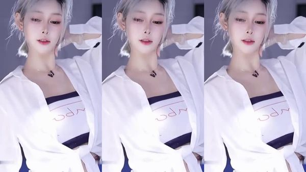 241109虎牙珂甜鸭 (3)