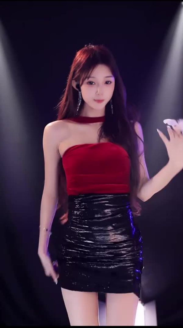 241111抖音万万 (4)