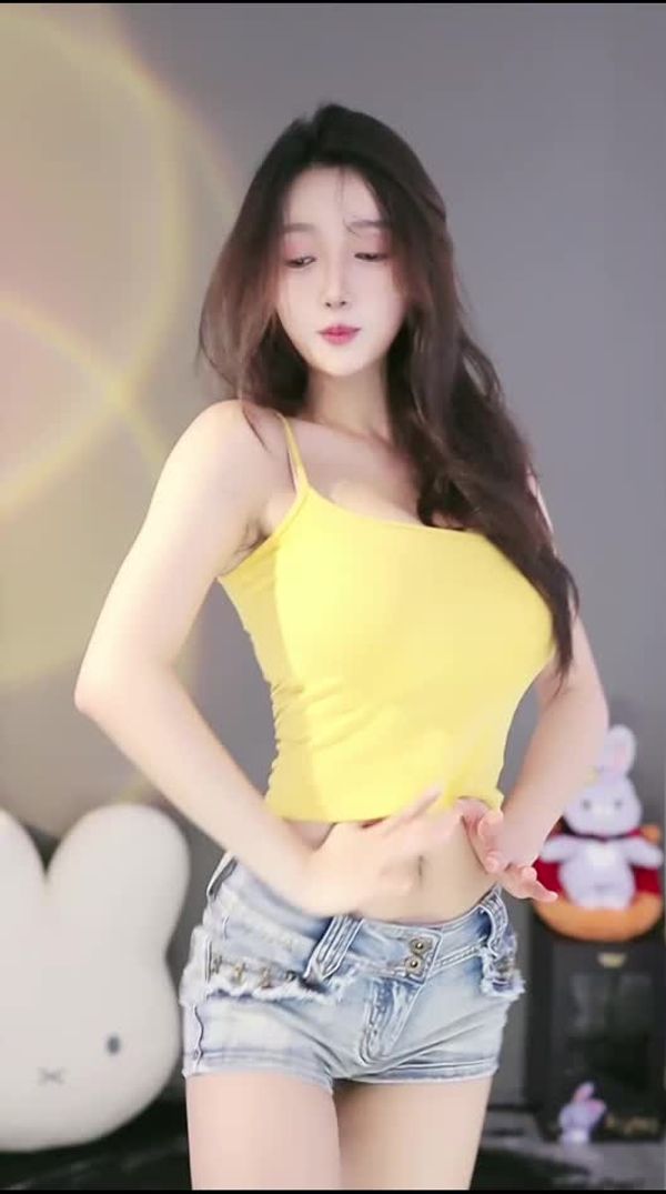 241111抖音允恩 (5)