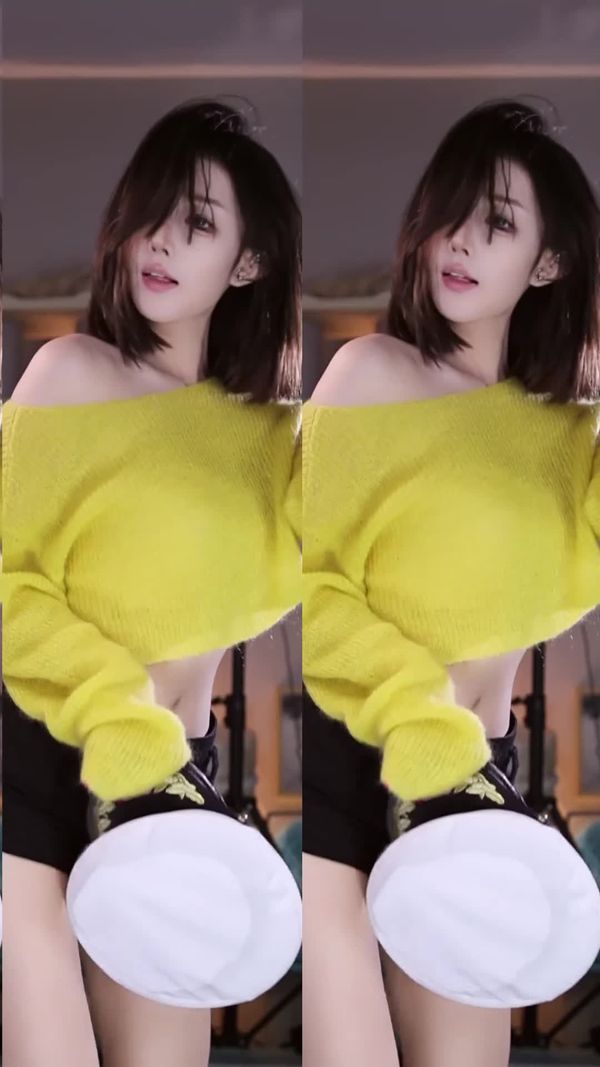 241110抖音小月亮 (3)