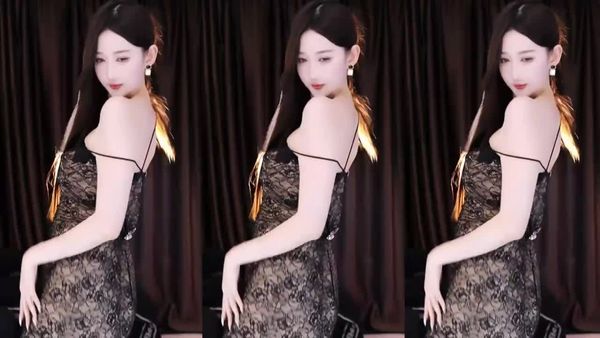241112虎牙兜兜 (4)