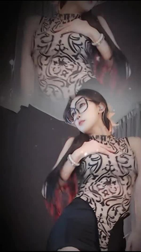 241114YY小七 (1)