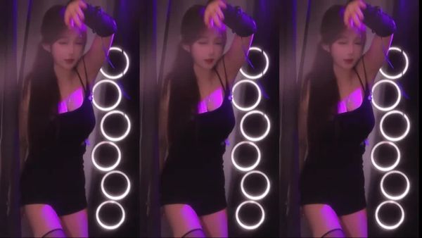 241113斗鱼奶言艾 (13)
