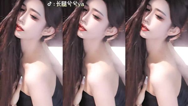 241113虎牙长腿兮兮 (10)