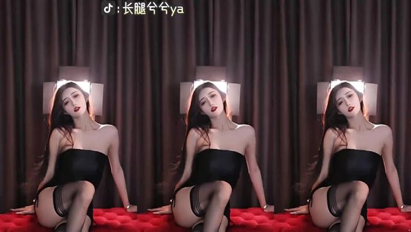 241113虎牙长腿兮兮 (7)