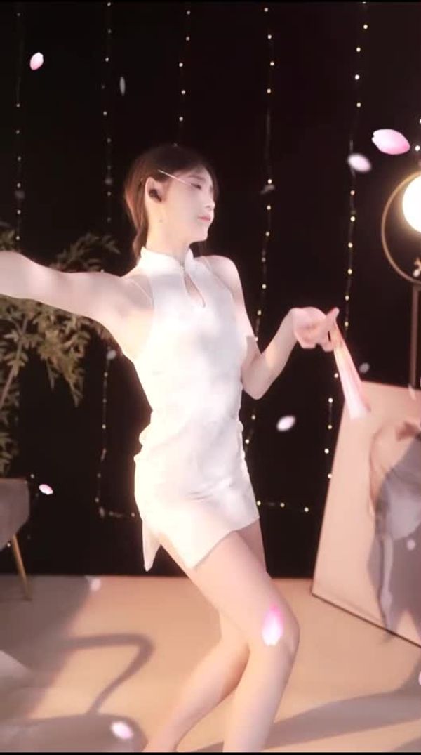 241116YY舞喵 (2)
