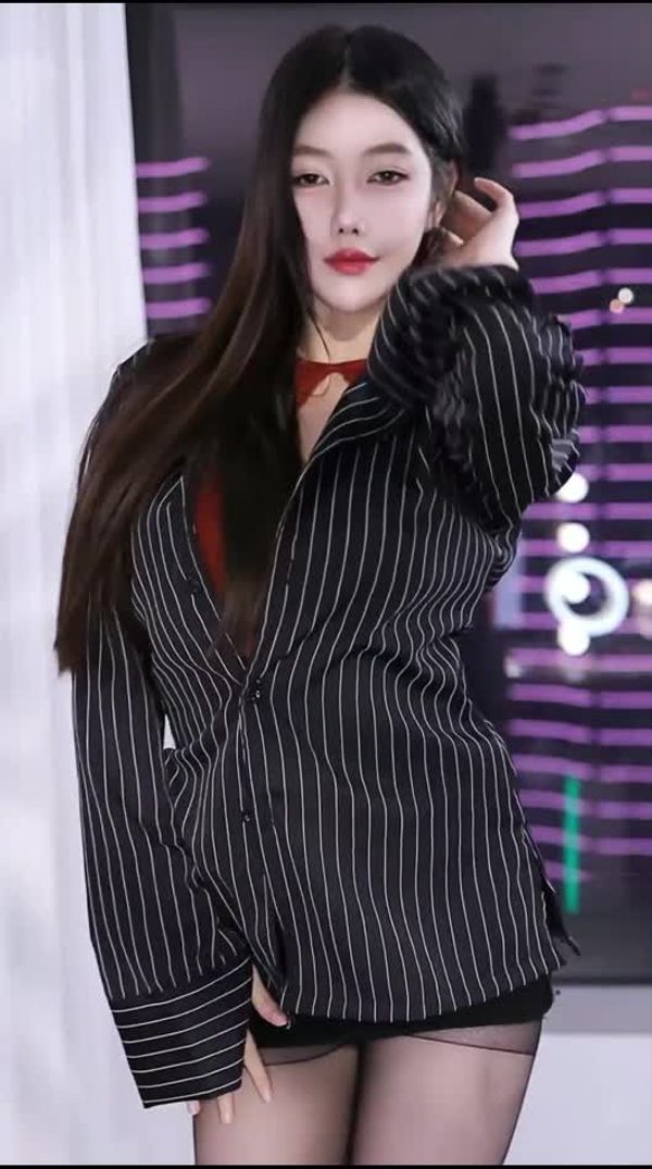 241115YY小希含 (3)