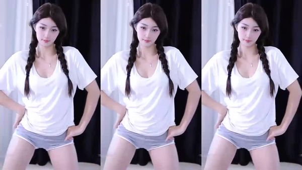 241115虎牙柳清清 (9)