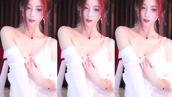 241116虎牙苏樱 (5)