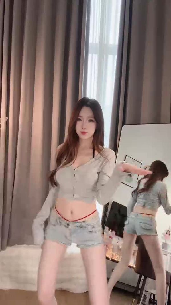 241115bigo包包吃不饱bo (1)