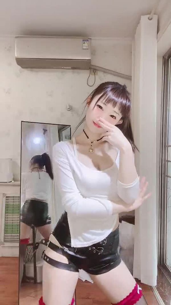 241118bigo嫩妹 (1)