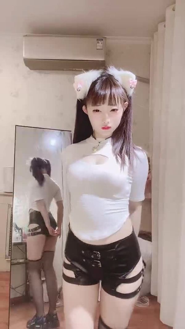 241118bigo嫩妹 (4)