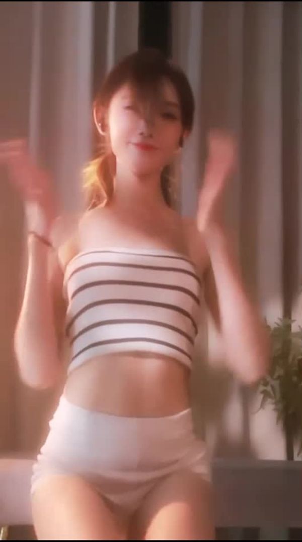 241117YY舞喵 (1)