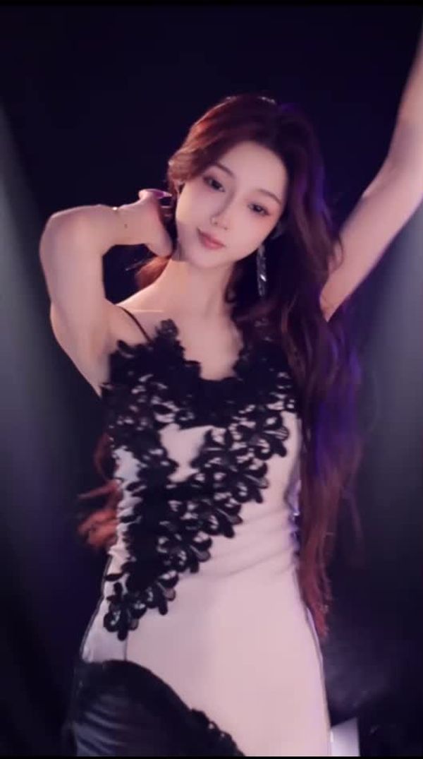 241117抖音万万 (3)