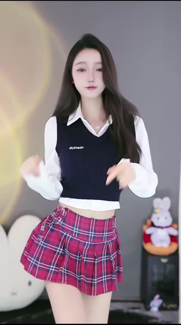241117抖音允恩 (1)