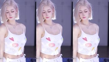 241120虎牙珂甜鸭 (5)