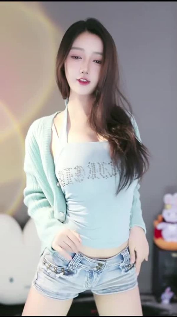 241121抖音允恩 (1)