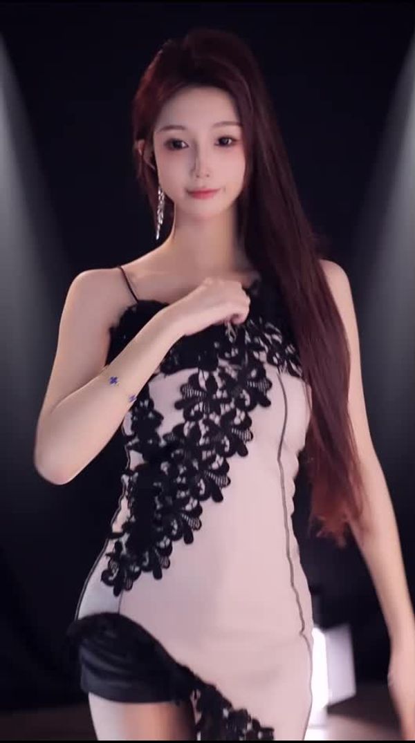 241122抖音万万 (1)