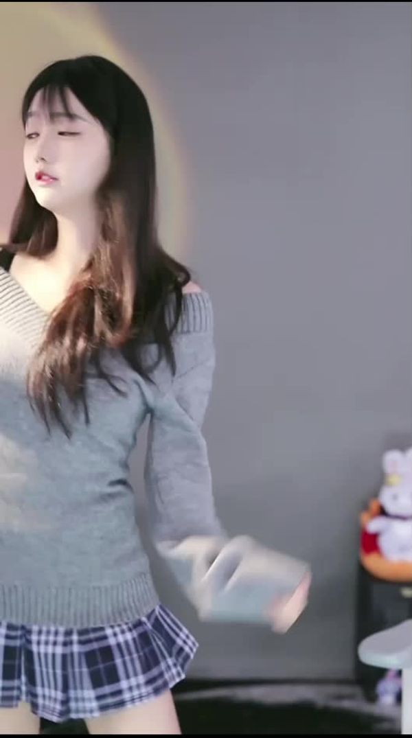 241125抖音允恩 (1)