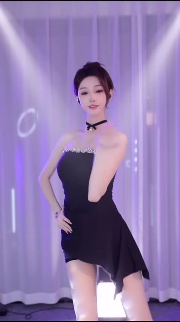 241126抖音万万 (9)