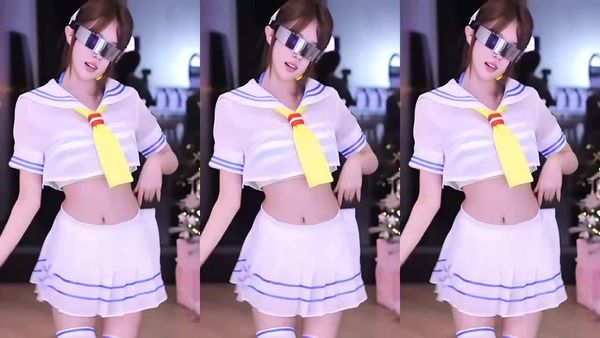 241205虎牙小小奶瓶儿 (1)