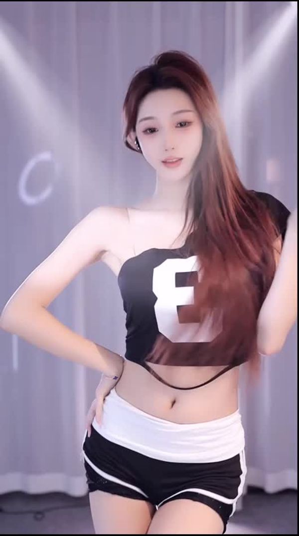 241209抖音万万 (1)