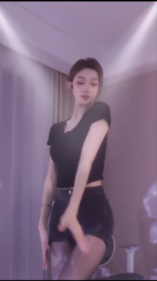 241215抖音万万 (4)