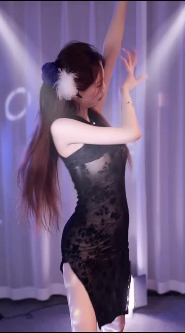 241231抖音万万 (1)