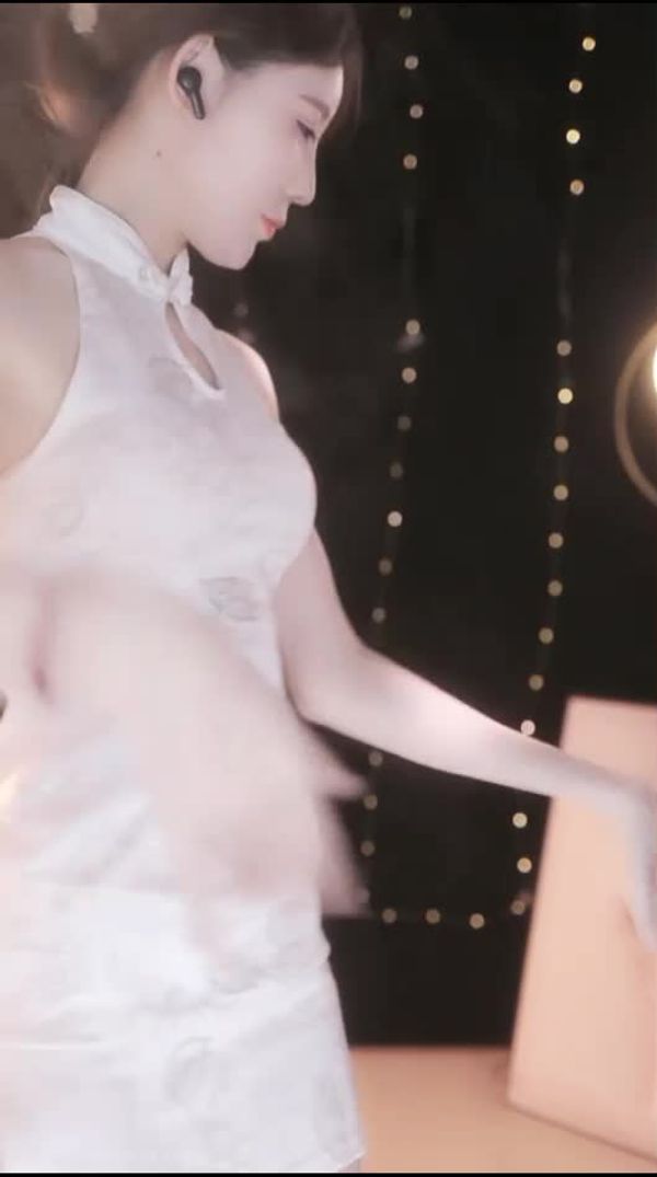 250103YY舞喵 (3)
