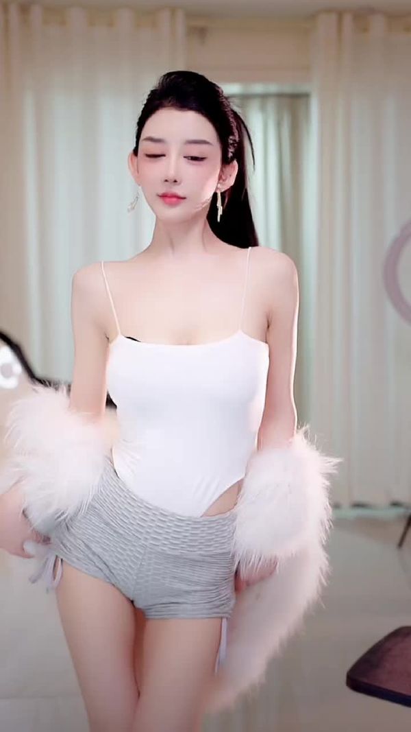 250101快手孙妮 (3)