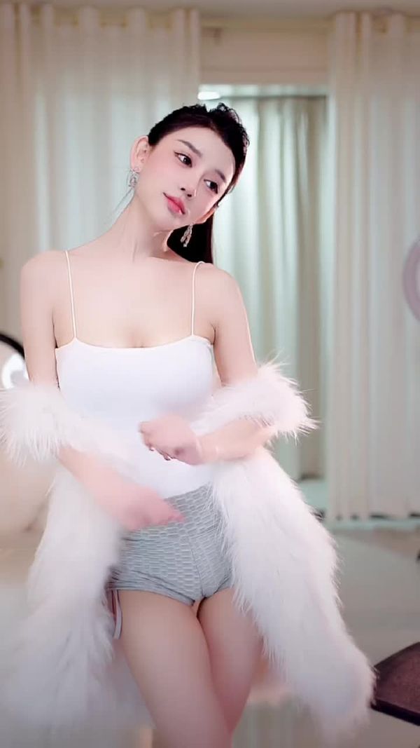 250101快手孙妮 (2)