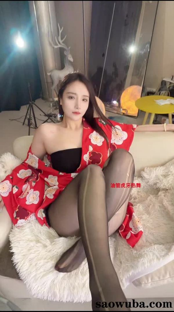 250111虎牙李妍霏群定制 (3)
