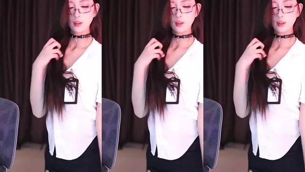 250108虎牙苏樱 (1)