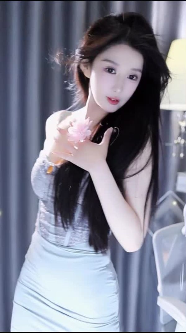 250113YY落落
