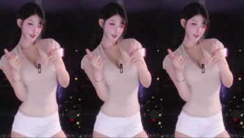 250202斗鱼Minana (1)