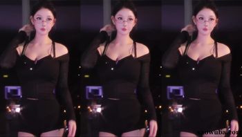 250205斗鱼Minana (2)