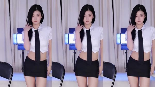 250205虎牙小奶糕 (4)