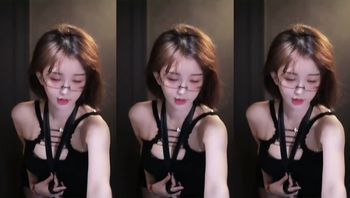 250211斗鱼南妹儿 (1)