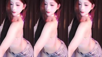 250208虎牙苏樱 (6)