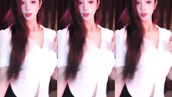 250213虎牙苏樱 (3)