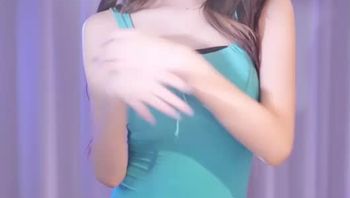 250214抖音万万 (5)