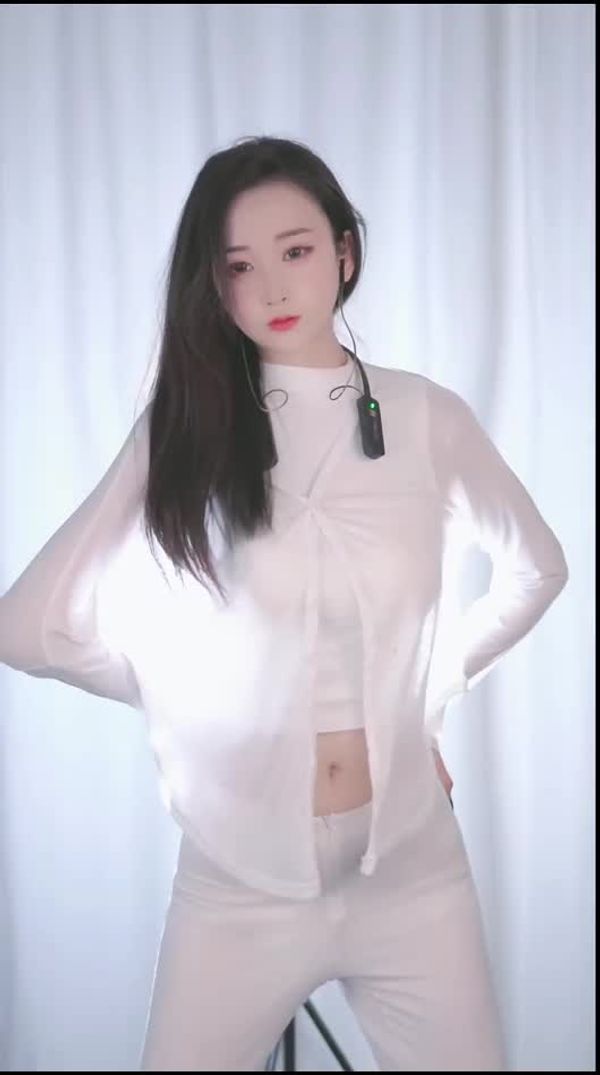 250215抖音灵灵一 (2)