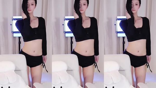 250215虎牙小奶糕 (3)