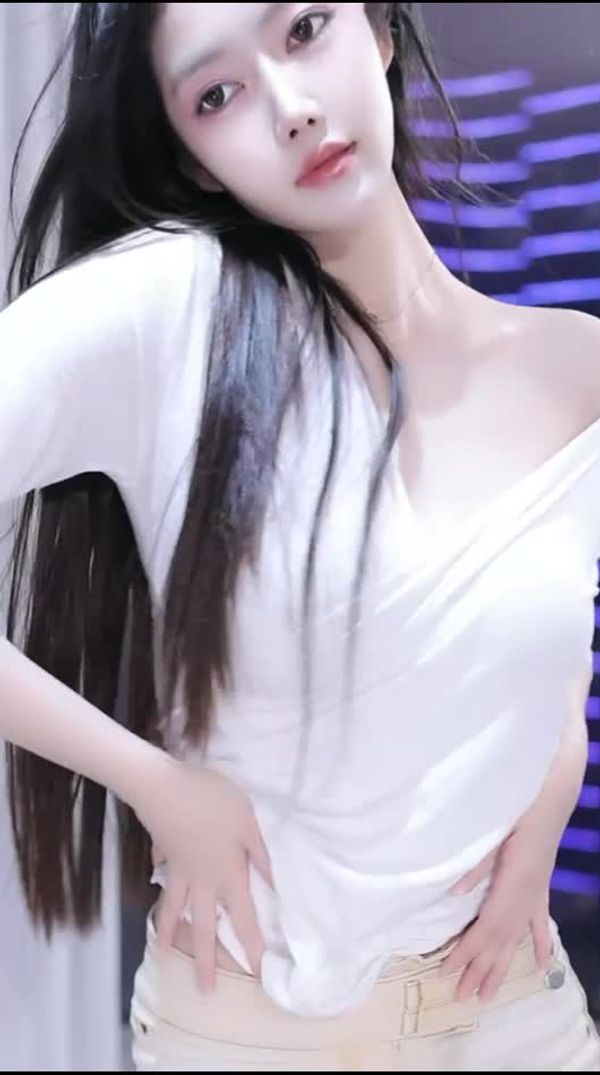 250214YY小希含 (1)