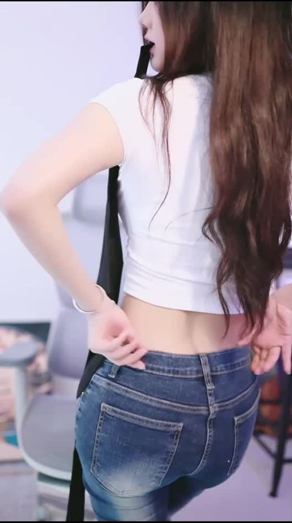 250227抖音允恩 (4)