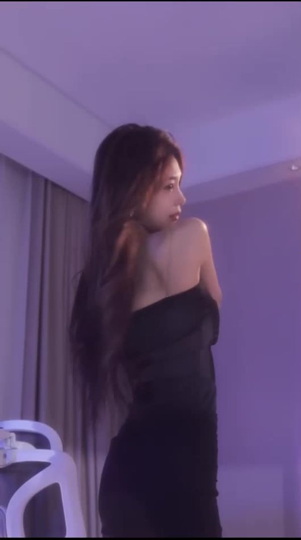 250228抖音万万 (1)