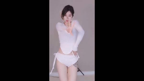 250429虎牙艺欣群定制 (14)