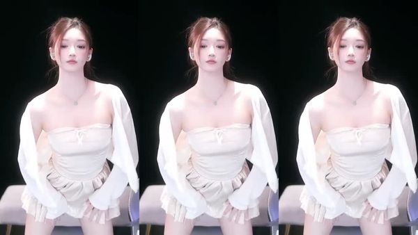 250430虎牙凌菲 (4)