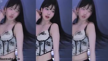 250513诗妍 (6)